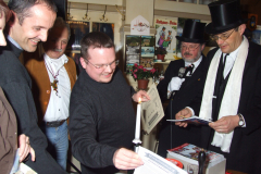 2007-049