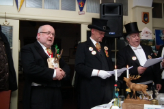 2012-082